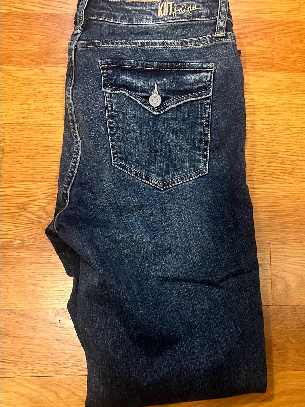 KUT from the Kloth Women’s Dark Blue Denim Jeans-Straight cut